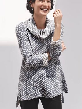 Moth Anthropologie Small Alpaca Classy Tunic HiLo Soft Lux Long Sleeve Sweater